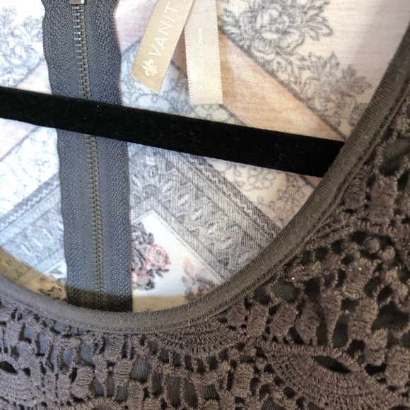 Vanity XL chevron tank top - Picture 2 of 7